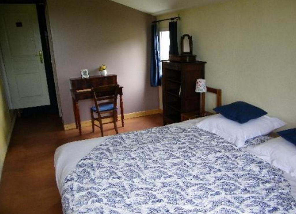 Hotel La Petite Madeleine Castillon-la-Bataille Habitación foto