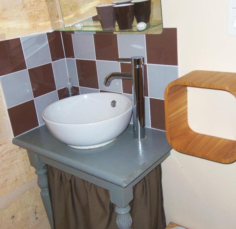 Hotel La Petite Madeleine Castillon-la-Bataille Habitación foto